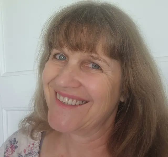 Esther Jacobi